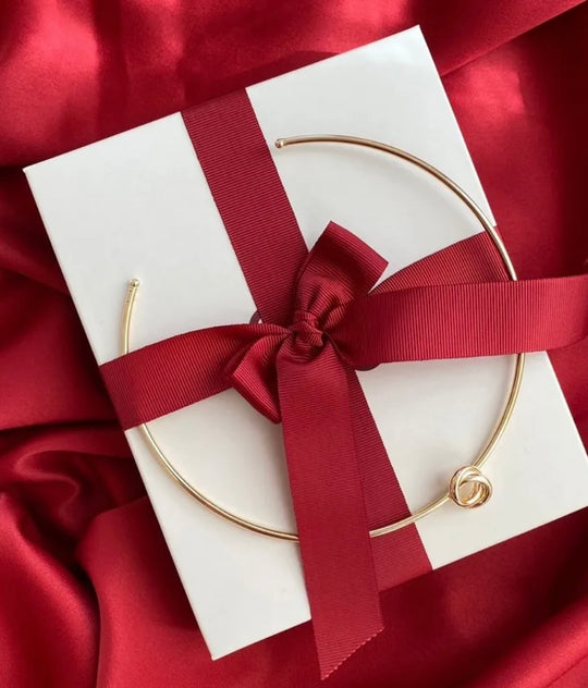 The Harmony Knot Choker-Gold