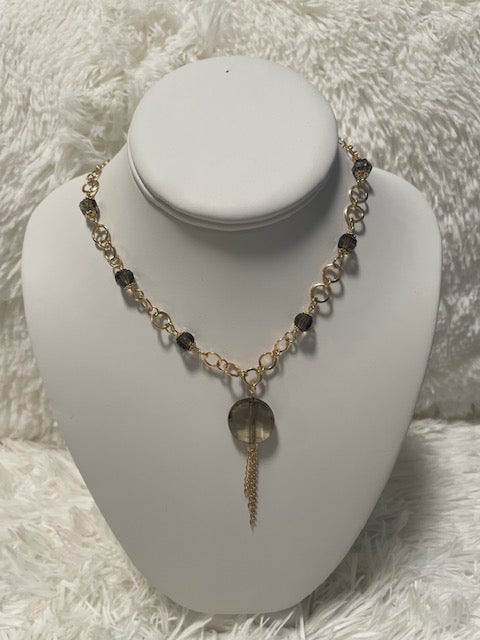 The Olive Elegant Necklace