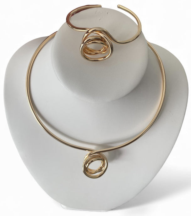 The Harmony Knot Choker-Gold